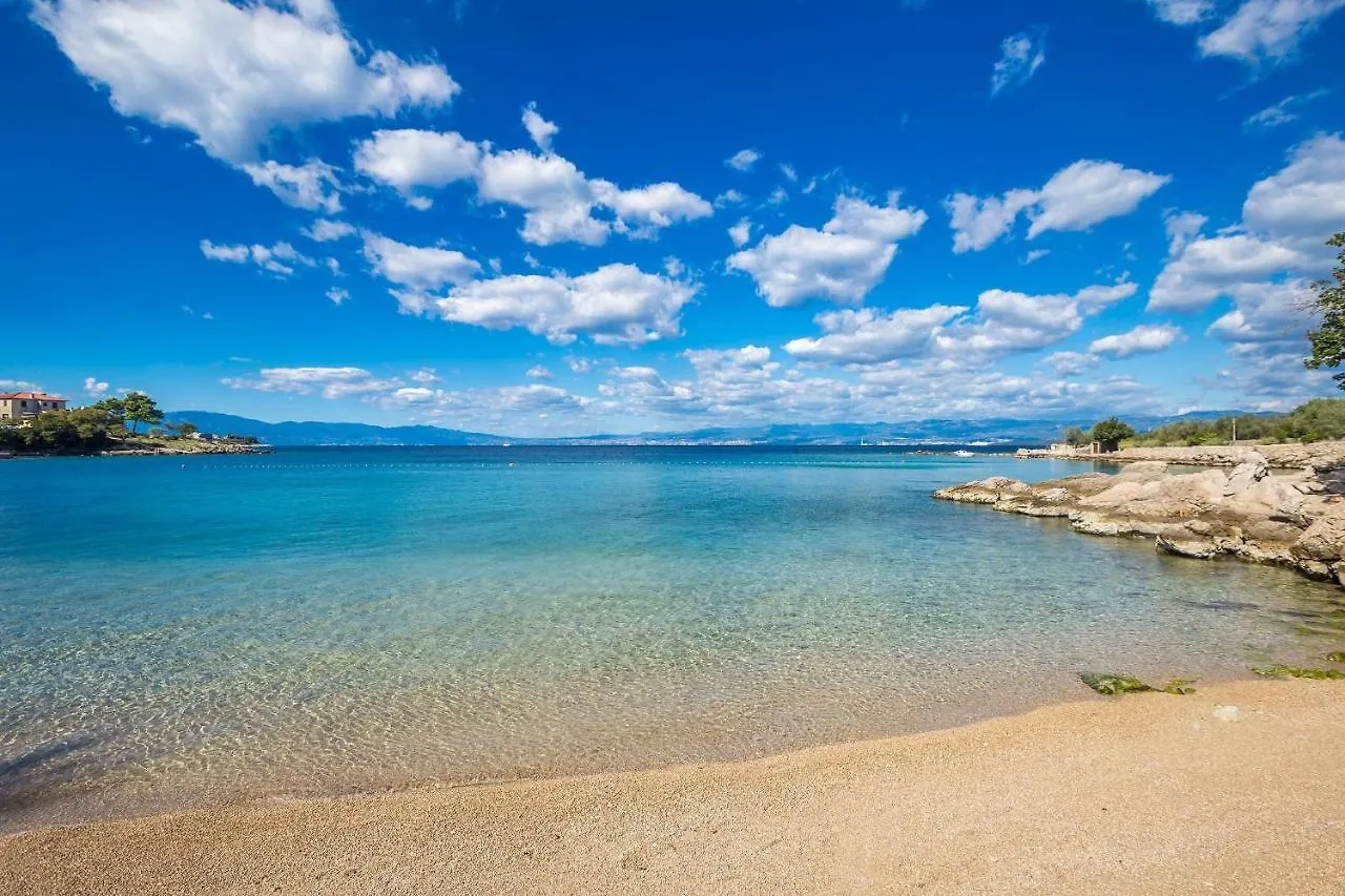 Apartments By The Sea Vantacici, Krk - 19260 Malinska 0*,  Croatia