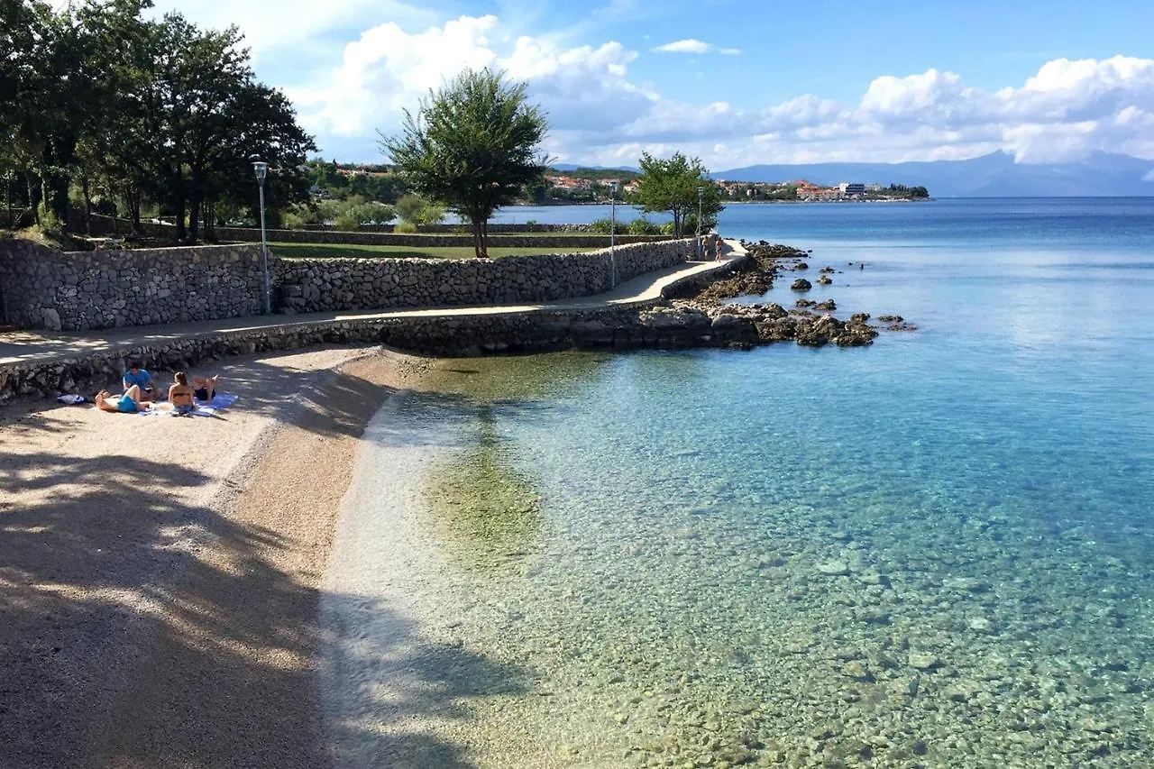 Apartments By The Sea Vantacici, Krk - 19260 Malinska