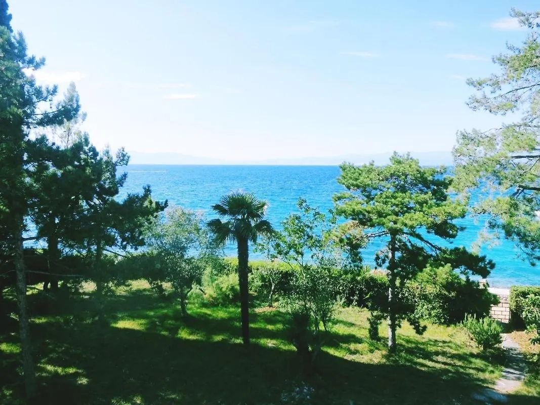 Apartments By The Sea Vantacici, Krk - 19260 Malinska 0*,  Croatia